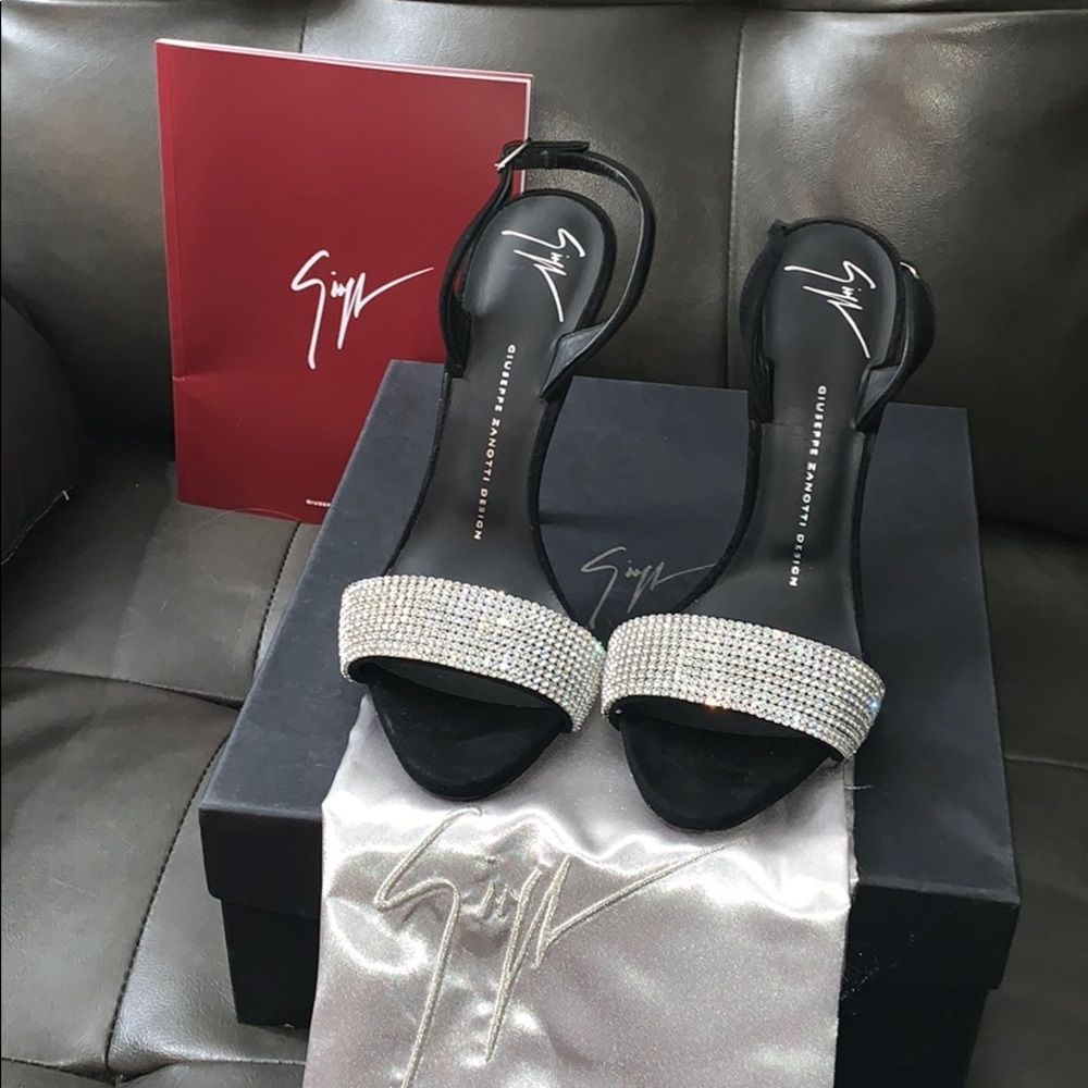 Sophie crystal Giuseppe Zanotti